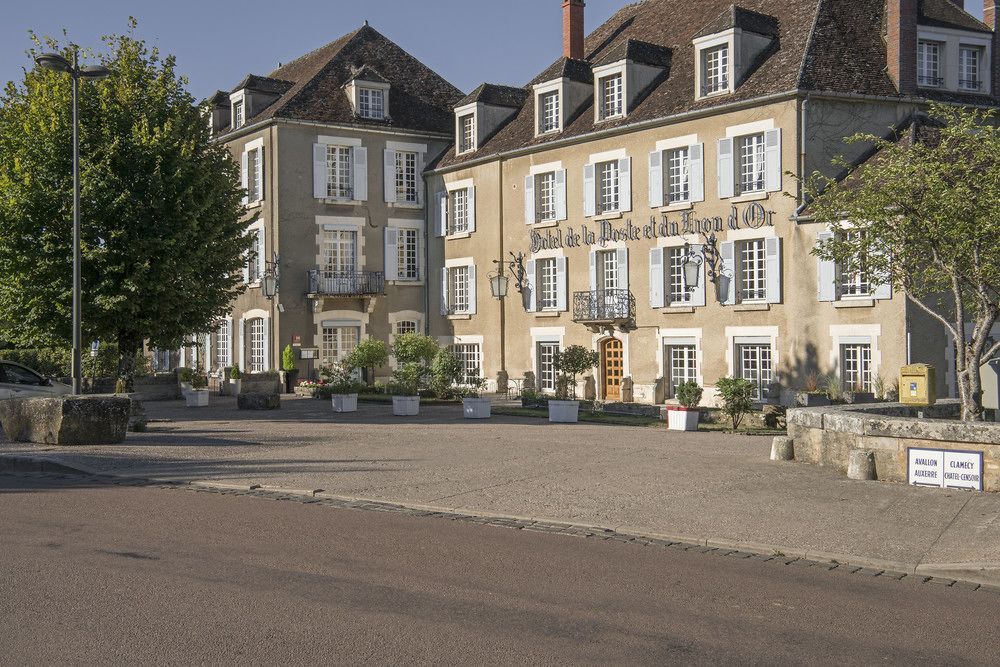 Hôtel Restaurant De La Poste&Du Lion D'or Vézelay Exterior foto